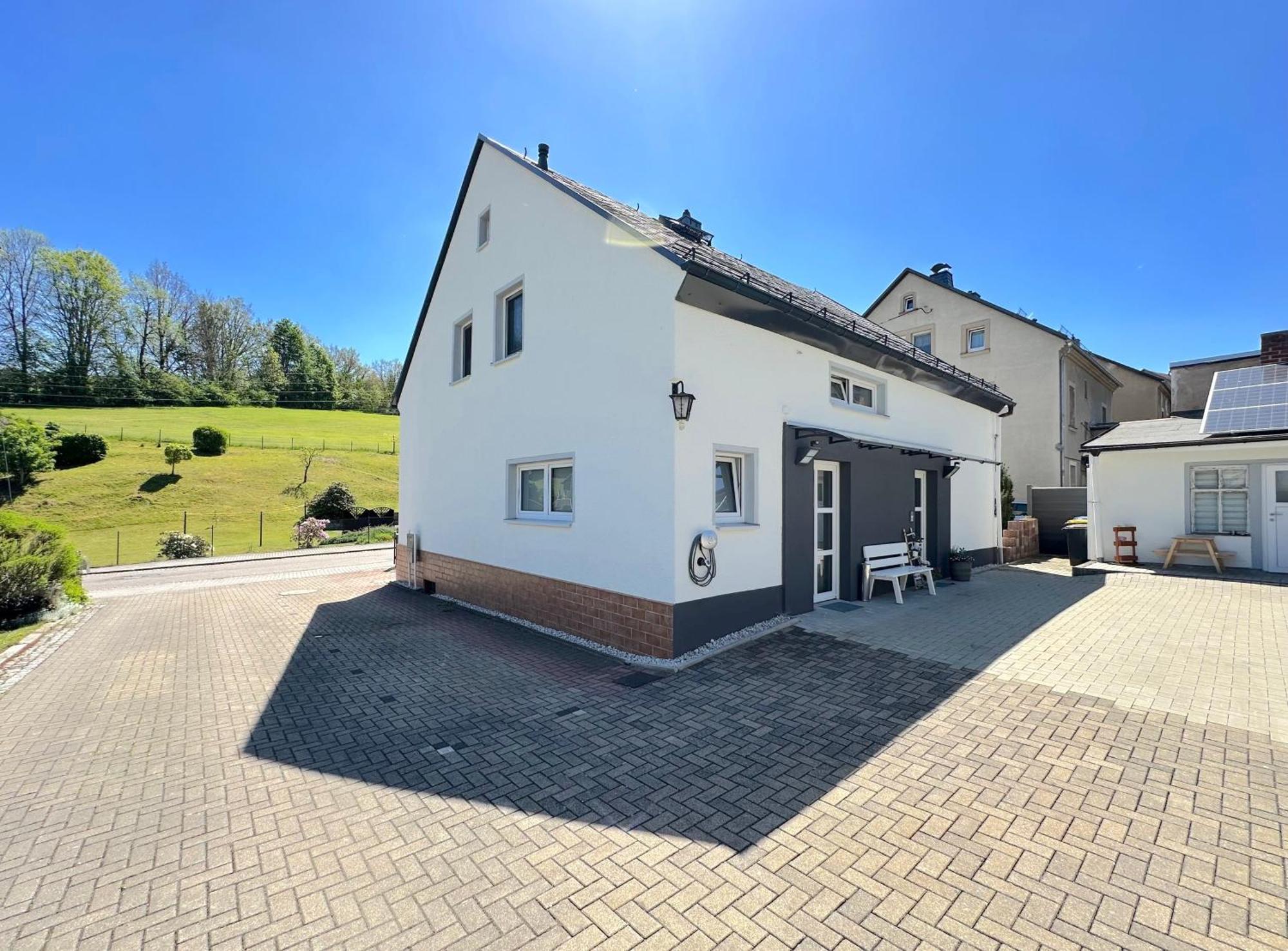 Luxurioese Ferienwohnung In Chemnitz - Apartment B28 Fuer 2 Plus 2 Gaeste Exterior photo
